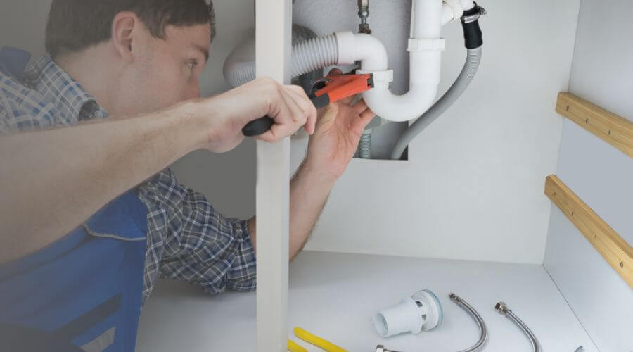Local tankless water heater installation in Madill, OK